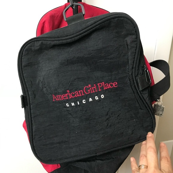 American Girl Place Chicago Duffle Bag Sports Duffel Bag in Red / Black Gym Bag - Picture 6 of 13